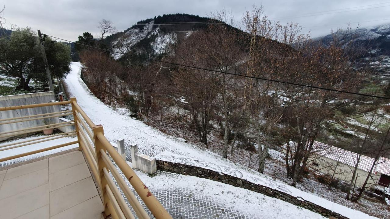 Casa Das Oliveiras - マンテイガス エクステリア 写真